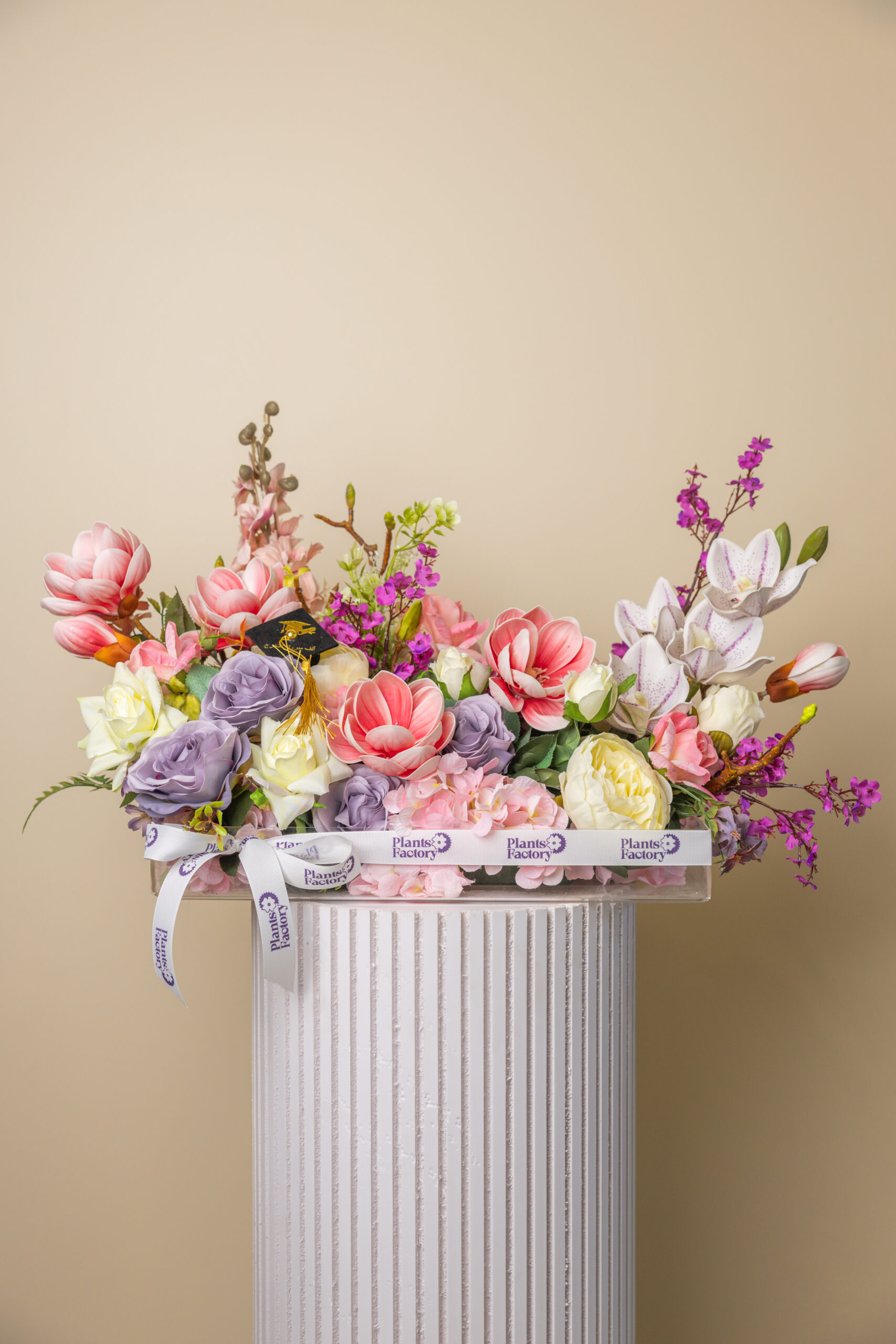 Pastel Harmony soft pastel Valentine’s Day flower bouquet to gift in UAE