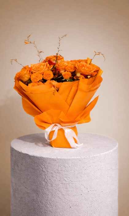 Golden Amber Rose Bouquet