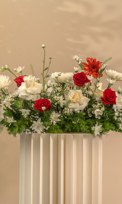 Emirates Bloom Centerpiece