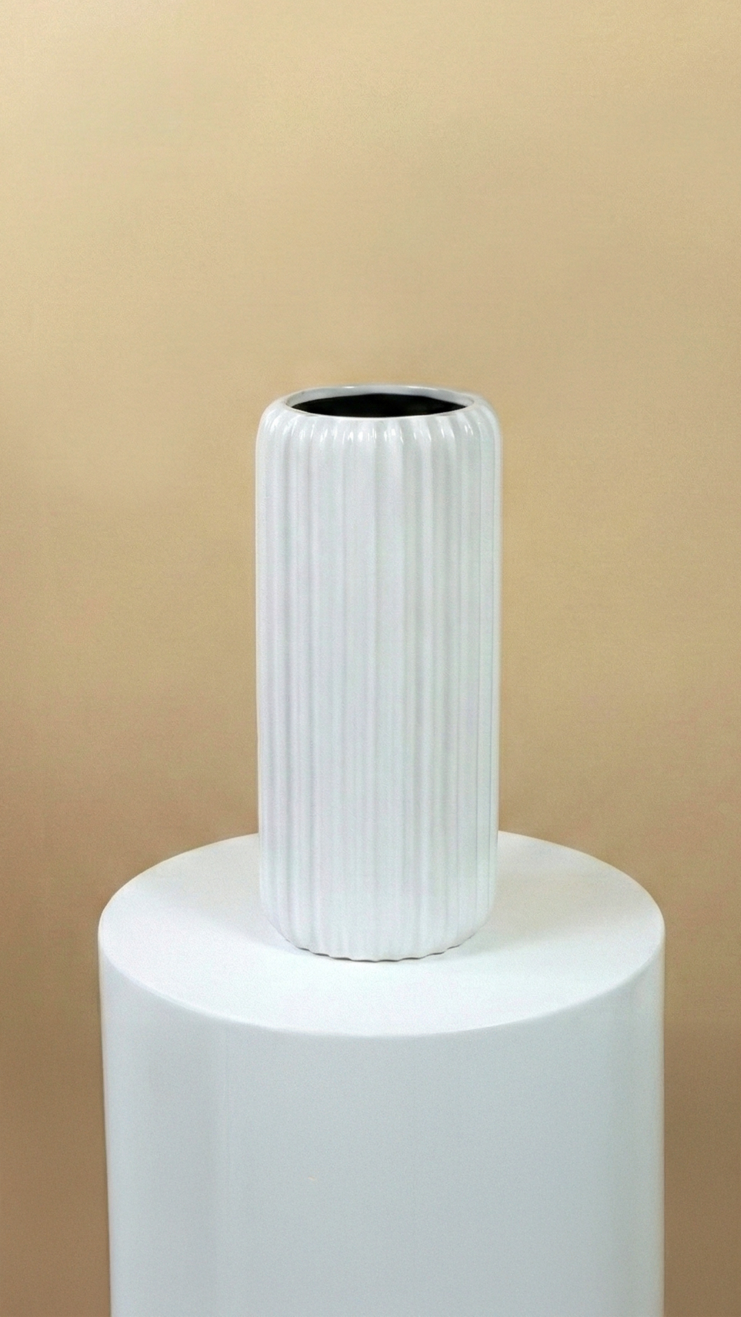 Ridge Column Ceramic Vase